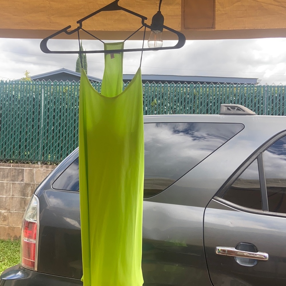 Lime Green women’s flowy sleeveless top